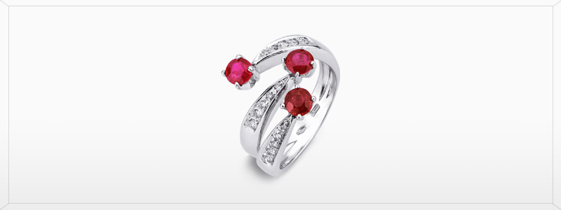 ANN2049BBR-89209-anello-tipo-trilogy-in-oro-bianco-18k-con-rubini-e-diamanti-gioielli-di-valenza