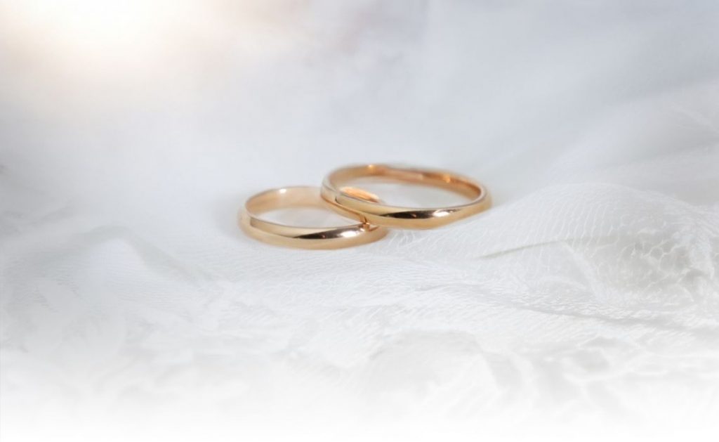 Gioielli matrimonio inverno: eleganza e stile per la stagione fredda