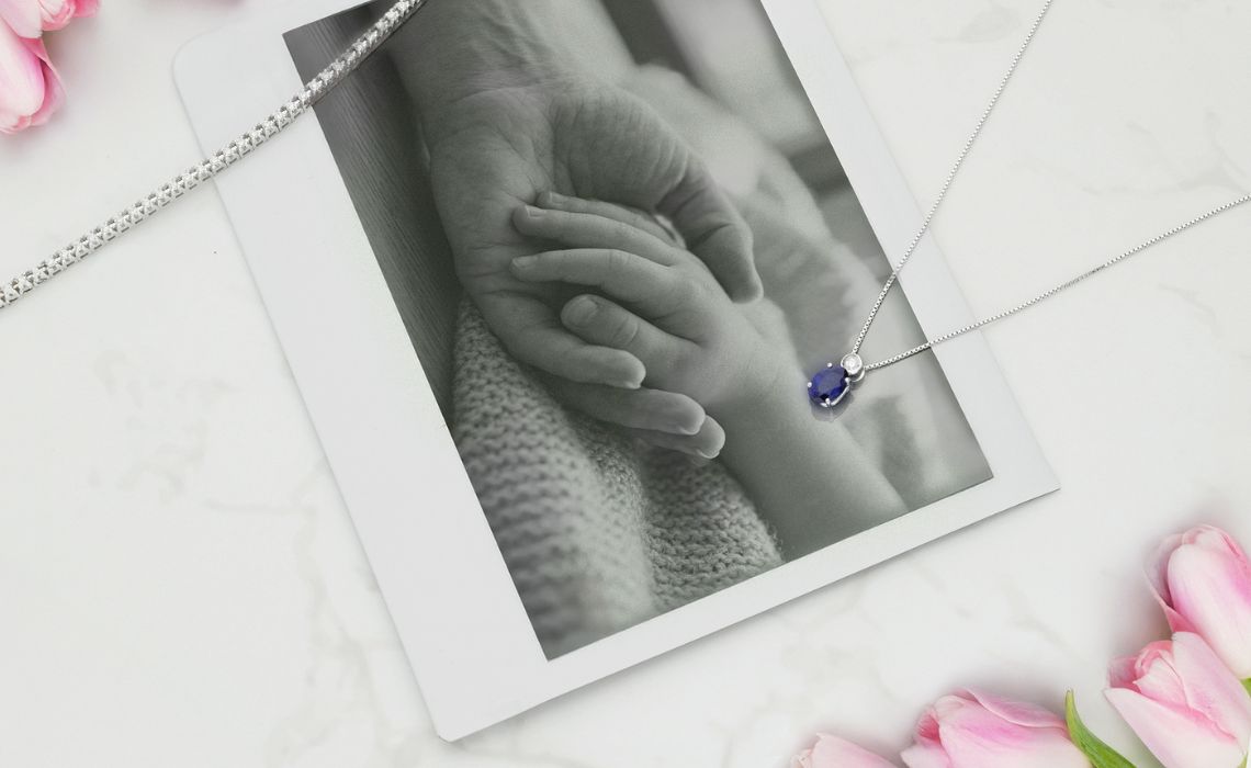 Gioielli Festa della Mamma: cosa regalare per un dono speciale